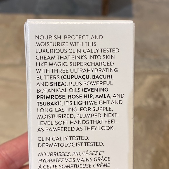 Goop Beauty - Picture 5 of 5